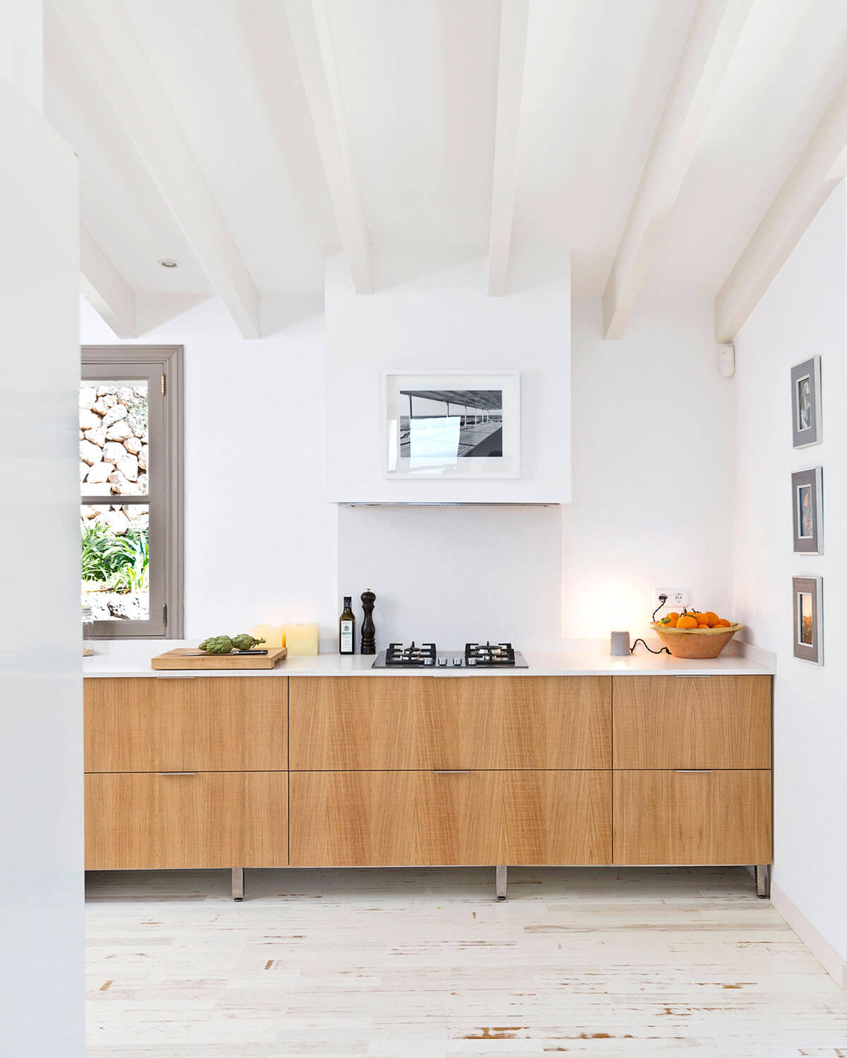 Moderne Küche in Finca - Inneneinrichtung Eberhard Horn Designgruppe